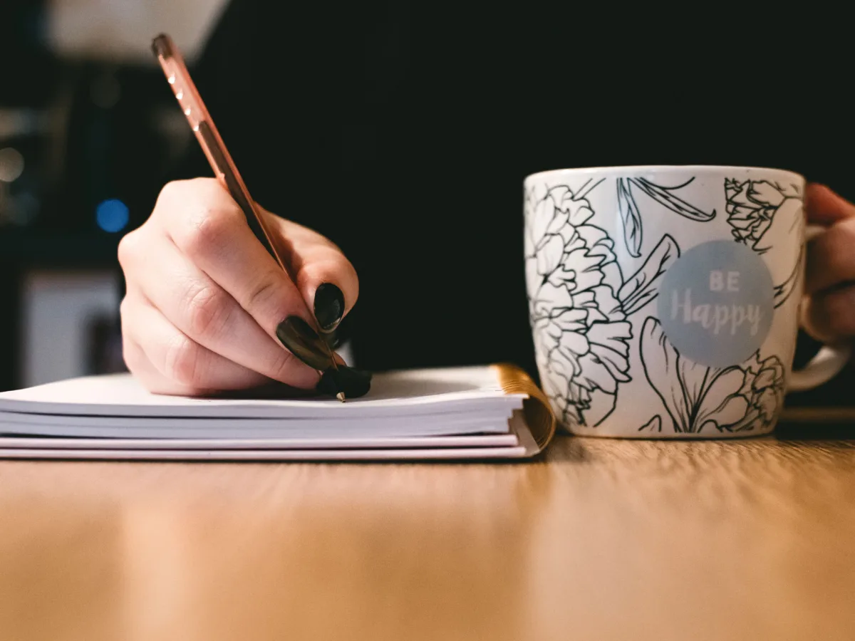 How to Choose a Freelance Healthcare Writer Who Understands Your Brand